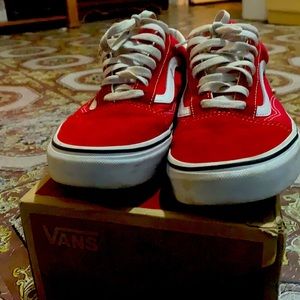 Red vans used in good condition
